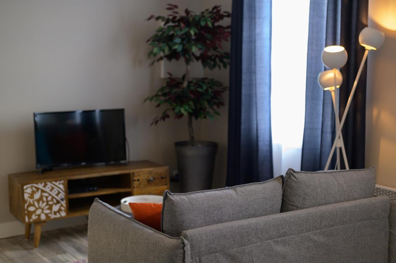 Le Court-Toit Apartment Rouyn-Noranda Екстериор снимка